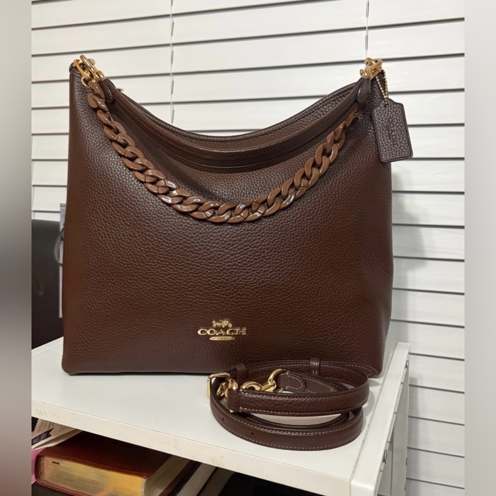 ♥️Coach Large Maple Laurel w/chain (Size & Color Sold Out)